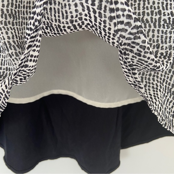 DANIEL RAINN BLACK/WHITE PRINTED SHORT SLEEVED TOP/BLOUSE W/ BRAIDED NECKLINE, S - Picture 12 of 12